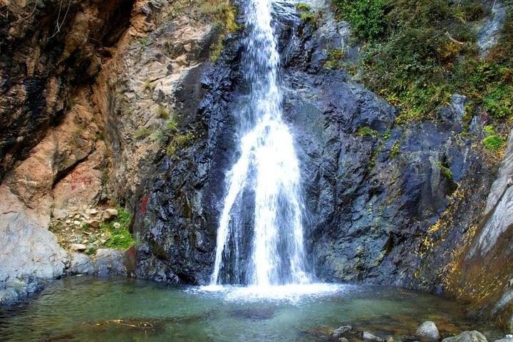 マラケシュからオウリカ渓谷の滝への終日旅行
