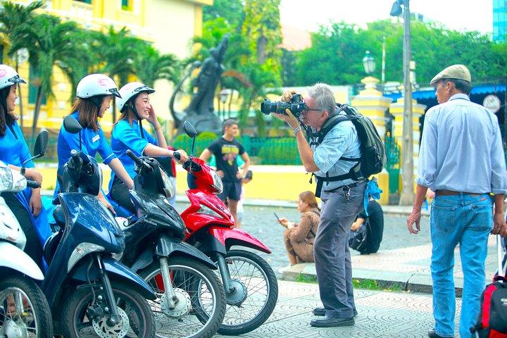 Tour da Cidade de Ho Chi Minh em motocicleta com cavaleiras | KissTour