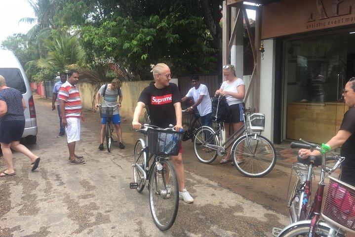 Cycling from Jaffna City