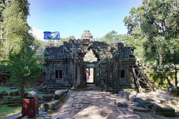 Banteay Srei & Angkor Big Circuit Tour
