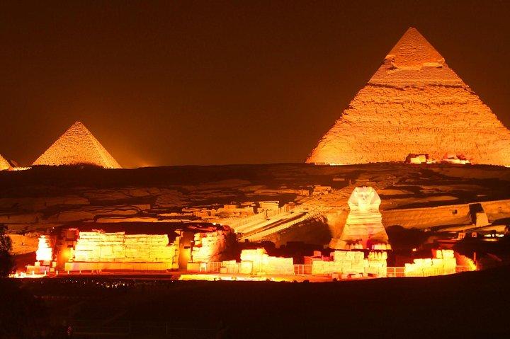 Lyd- og lysshow i Giza-pyramiderne