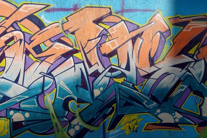 Quito street art tour