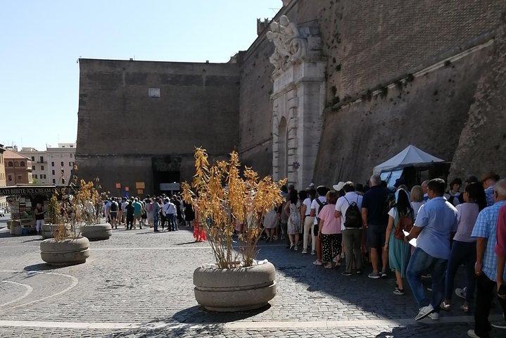 Vatican Museums, Sistine Chapel & Basilica Tour Without Line
