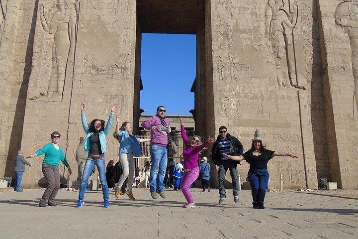 Incríveis 8 dias Cairo, Luxor, Aswan, Abu Simbel, Nile Cruise & Air Balloon from Cairo