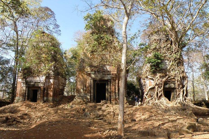 Preah Vihear、Koh Ker、Beng Mealeaツアー