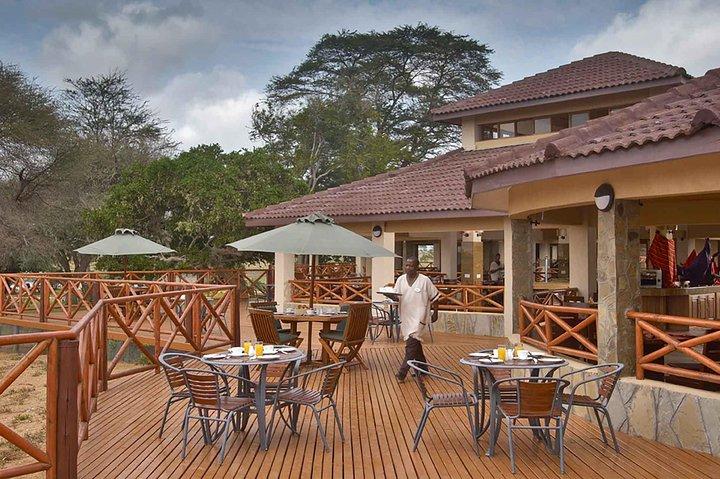 4-daagse safari in Amboseli NP- Tsavo West NP-Tsavo East NP.