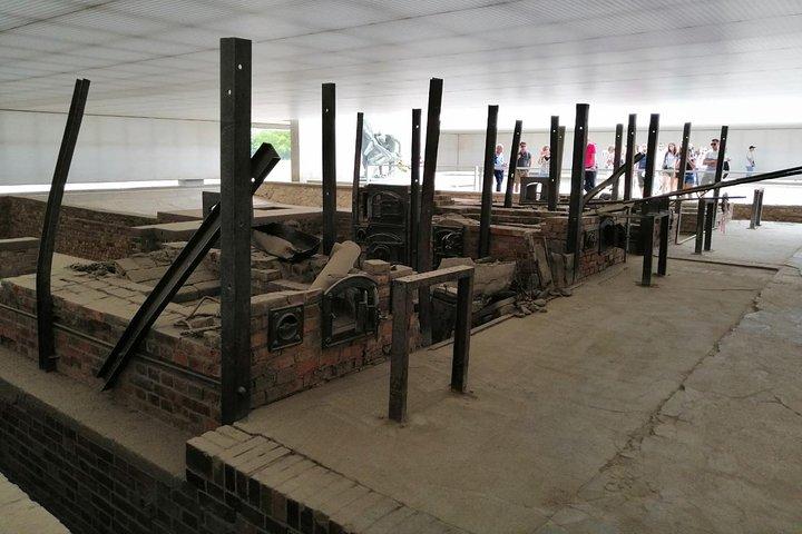 ザクセンハウゼン強制収容所記念館 - 公共交通機関を利用したプライベートツアー