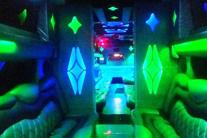 NYC Sightseeing Tour Manhattan (Party Galaxy H2 Hummer)