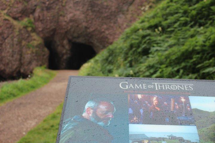 Tour di un giorno del Trono di Spade e del Giant's Causeway da Belfast