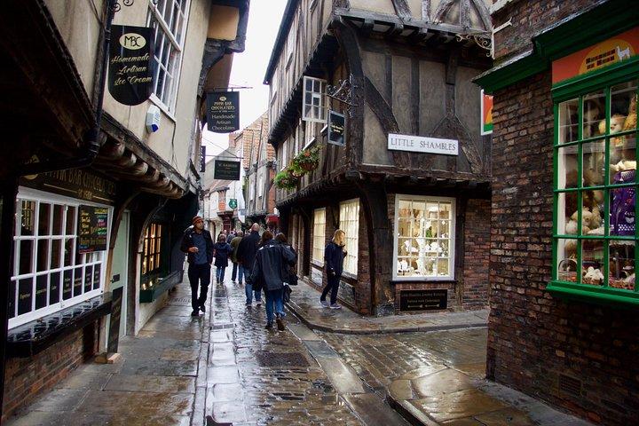 Romere, vikinger og middelalderlige York: En lydtur