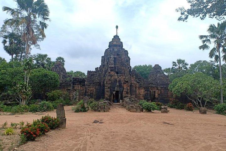 Killing Field & Paddy Rice Fields Tuk Tuk Adventure