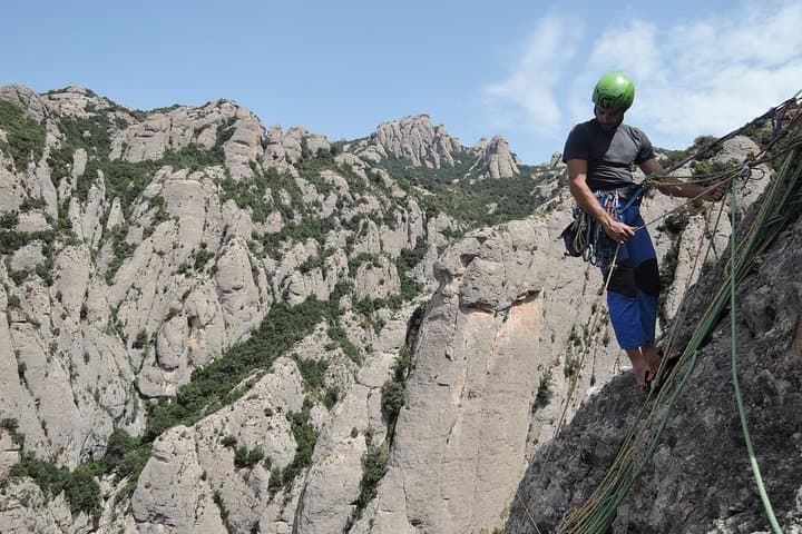 Full-day Guided Rock Climbing Trip in Montserrat, Barcelona
