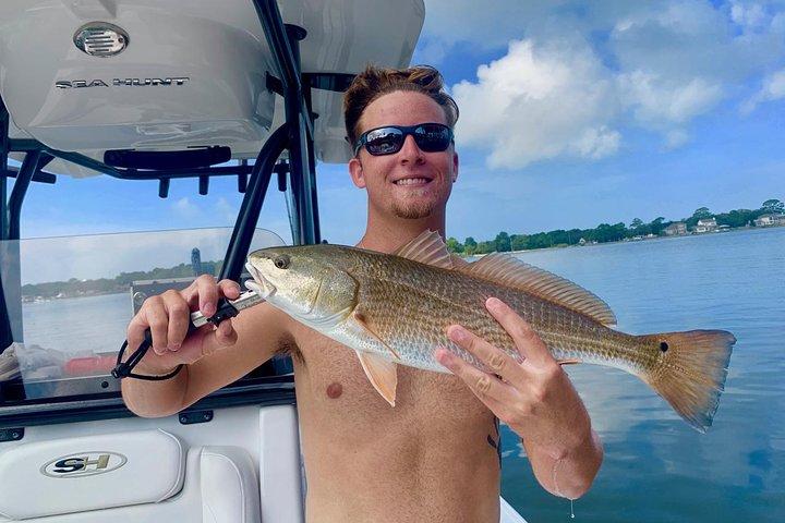 Kustfiske på vattnet i Choctawhatchee Bay