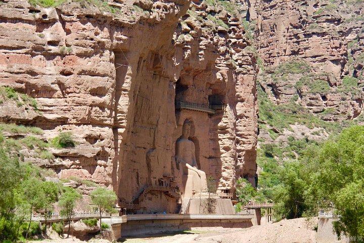 Excursión privada de un día a Lanzhou: grutas de Binglingsi y garganta de Liujiaxia