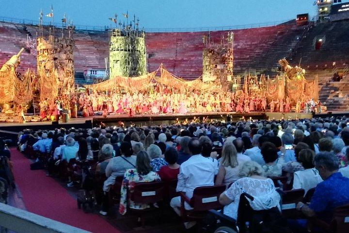 Arena di Verona Opera billetpakke