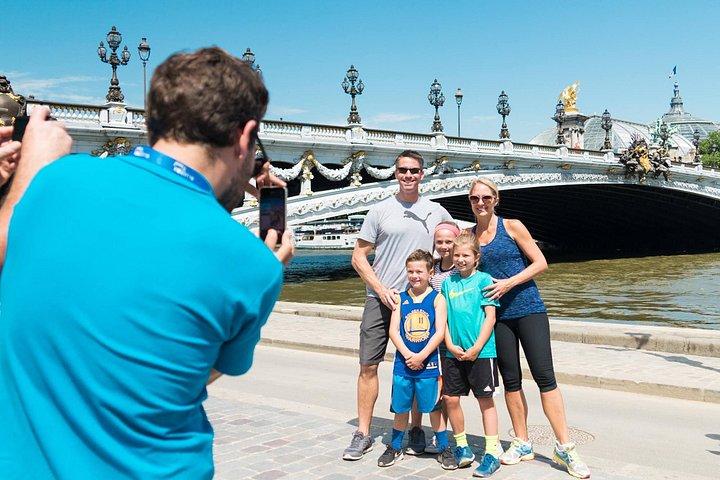 Tour à vélo : Tour Eiffel, Louvre et Notre-Dame