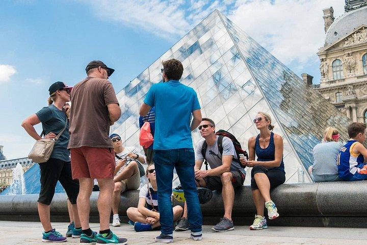 Tour à vélo : Tour Eiffel, Louvre et Notre-Dame