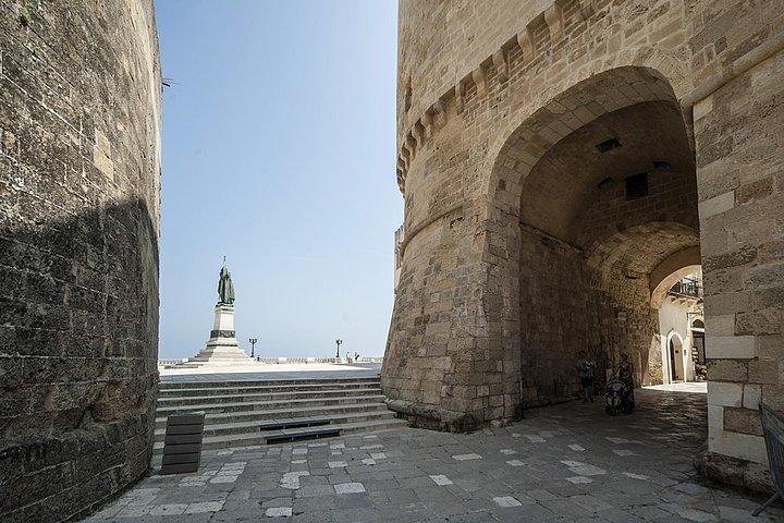 Tour à pied d'Otrante