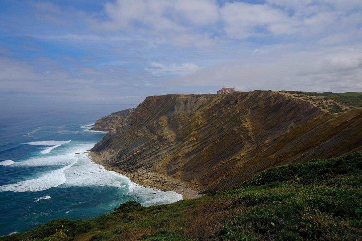 Discover Sintra's Hidden Trails: A Unique Hiking Experience