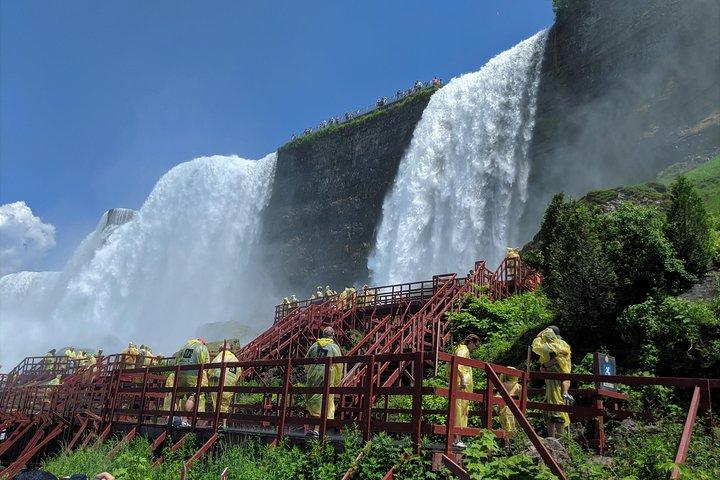 Niagara Falls American and Canadian 1 Day Tour W / Maid Boat Ride