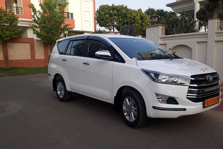 Privatwagen Jaipur nach Neu Delhi