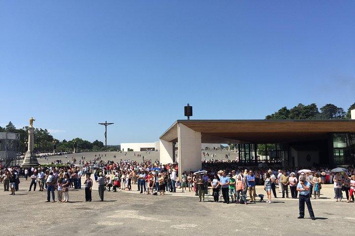 Excursion privée d'une journée à Fatima, Batalha, Nazaré et Óbidos