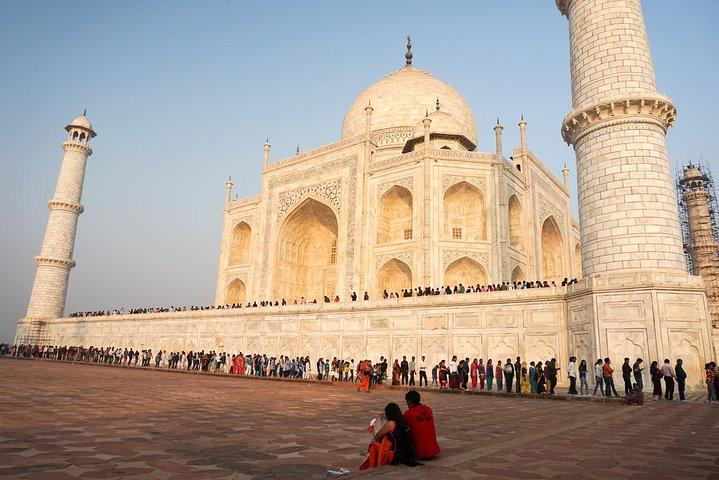 アグラ遺産の散歩-インド休暇によって