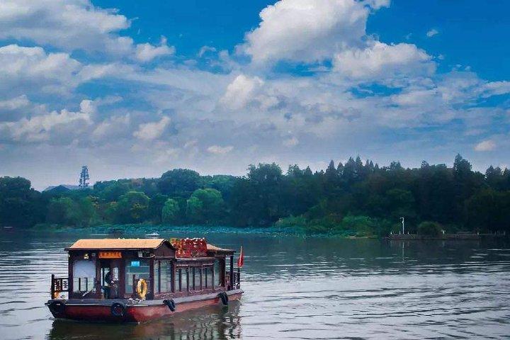 4 horas de passeio a pé até Wuhan Yellow crane tower e o lago Donghu com passeio de barco