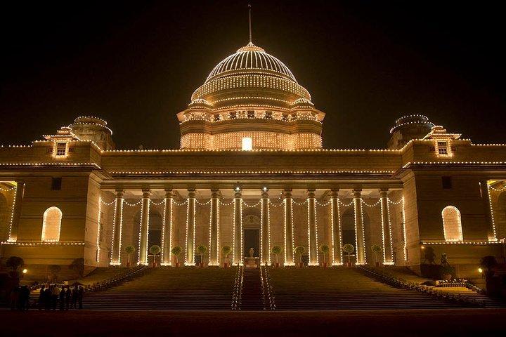 Visão noturna de Old & New Delhi