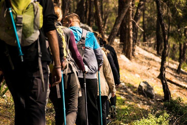 Senderismo Montaña Akramitis Rodas
