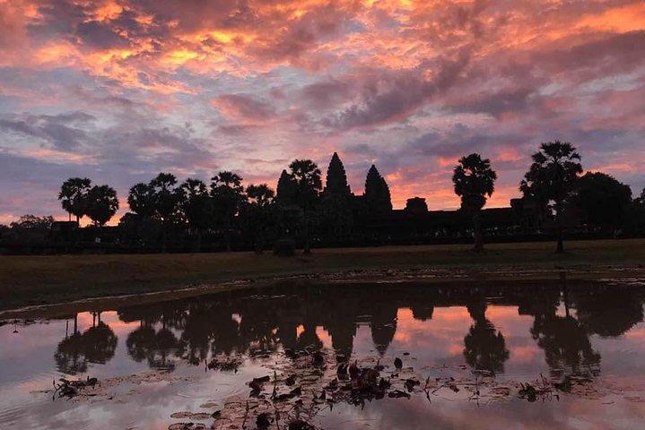Angkor Wat Sunrise Half Day by Join-in Tour