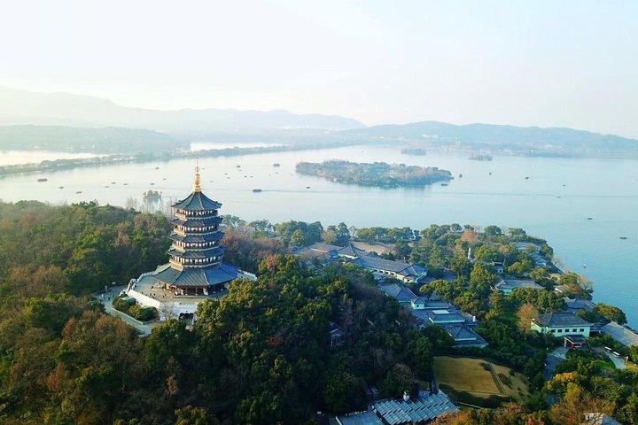 Tour flessibili privati di 2 giorni a Suzhou e Hangzhou da Shanghai con Bullet Train