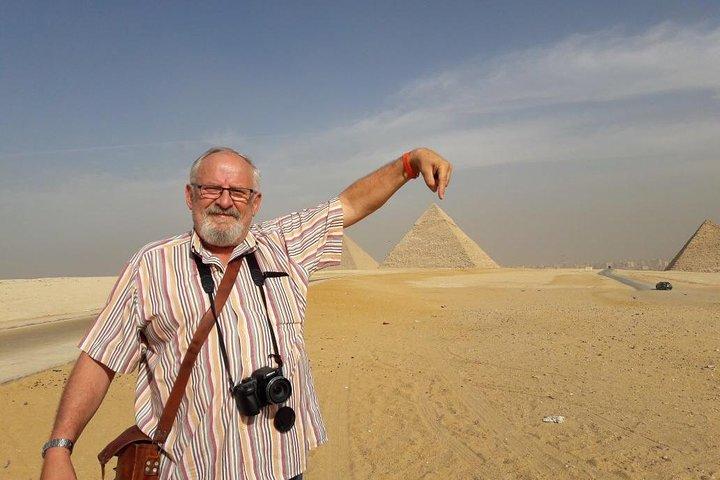 Hurghada : Cairo Excursion by Flight, Pyramid GEM or Ancient Museum