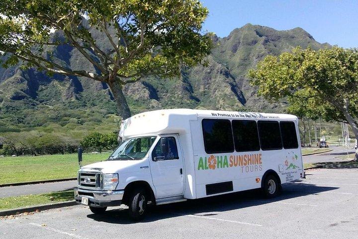 Pearl Harbor, Dole Plantation och Polynesian Center från Kauai