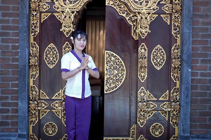 Royal Traditional Lulur Balinese Massage 2 hours Spa At Nusa Dua Bali