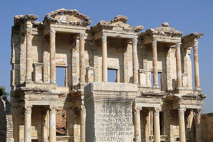 Izmir Shore Excursion: Privat tur til Efesos, House of Virgin Mary og Temple of Artemis