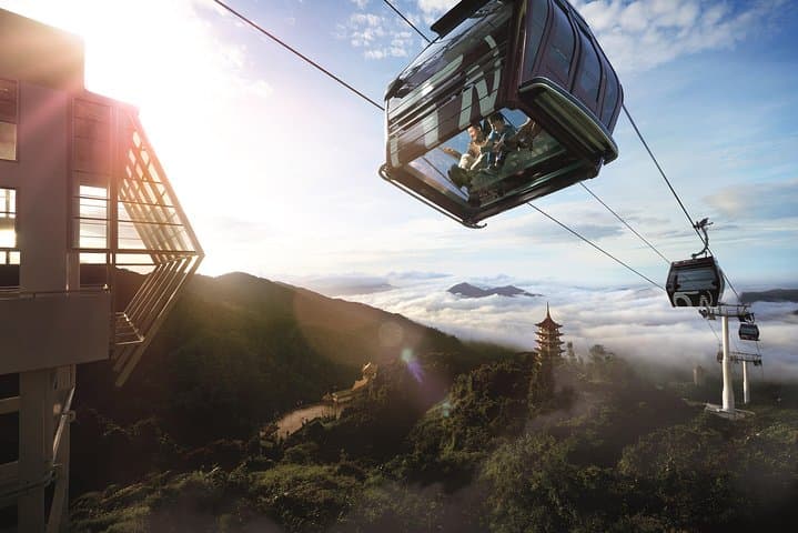 Genting Highlands & Batu Caves Day Tour + Chin Swee Temple