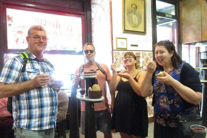 Madrid Tapas & Drinks: 少人数料理アドベンチャー