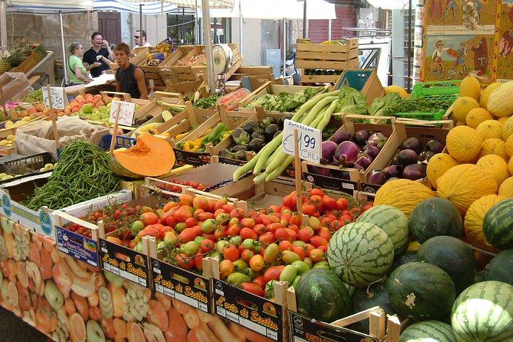 Visite o mercado de comida de rua de Ballaro e o Santuário de Santa Rosalia