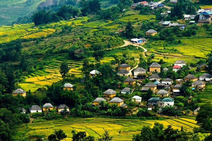 Visita de 2 dias Y Linh Ho Ta Van Cat Cat Sin Chai saindo de Hanói em ônibus de limusine