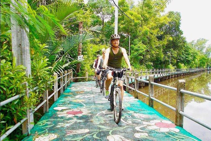Perdido em Bangkok: passeio de bicicleta na selva do pulmão verde com almoço