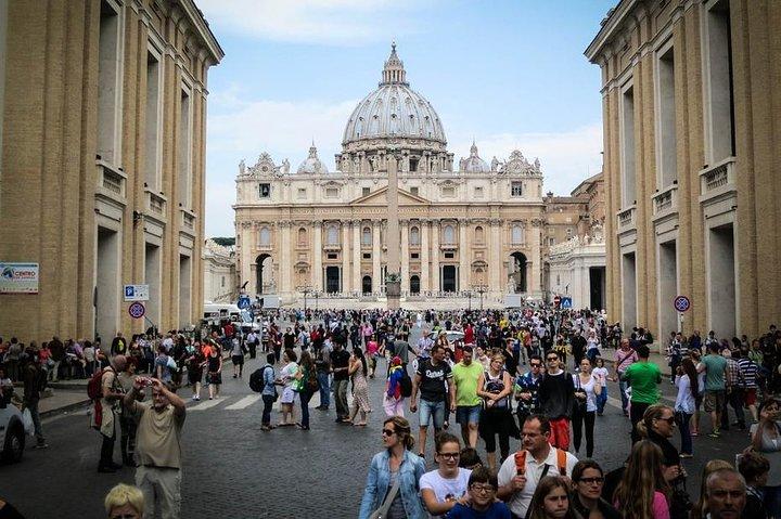 Rome premium en une journée: visite privée du Vatican, du Colisée et du Forum avec prise en charge