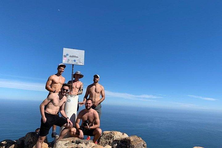 Camine por Table Mountain o Lions Head en Ciudad del Cabo como un local