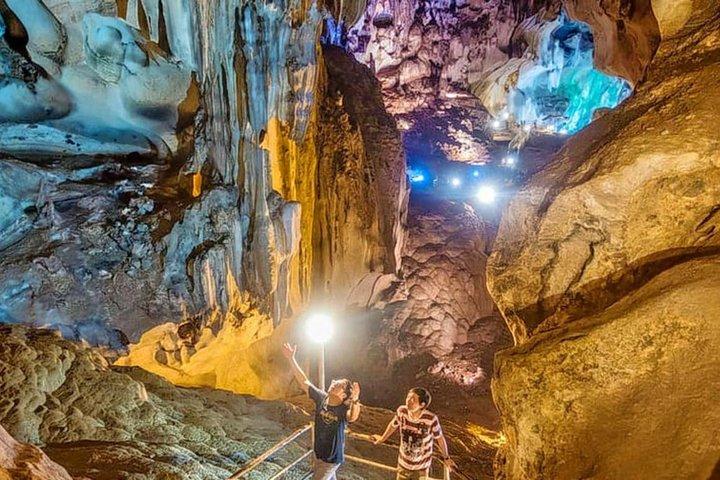 Excursion privée d'une journée à Ipoh avec la grotte de Gua Tempurung et le château de Kellie