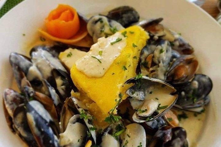 City Lime Food Tour: goûtez à notre culture lors de la seule visite gastronomique d'Antigua dans la ville!