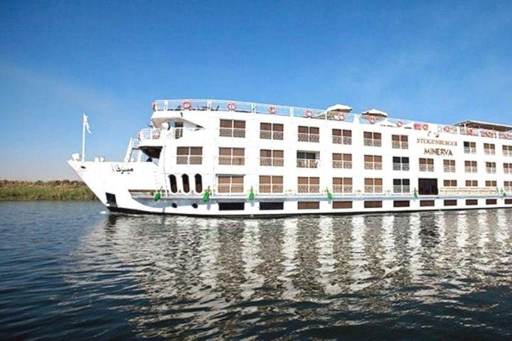 Crucero de 4 días y 3 noches por el Nilo desde Asuán a Luxor: tour de lujo