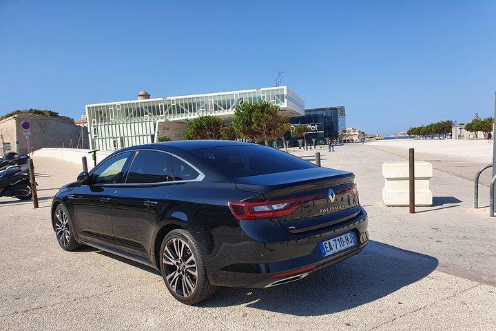 Traslado privado en coche: aeropuerto de Marsella a / desde Cassis-La Ciotat