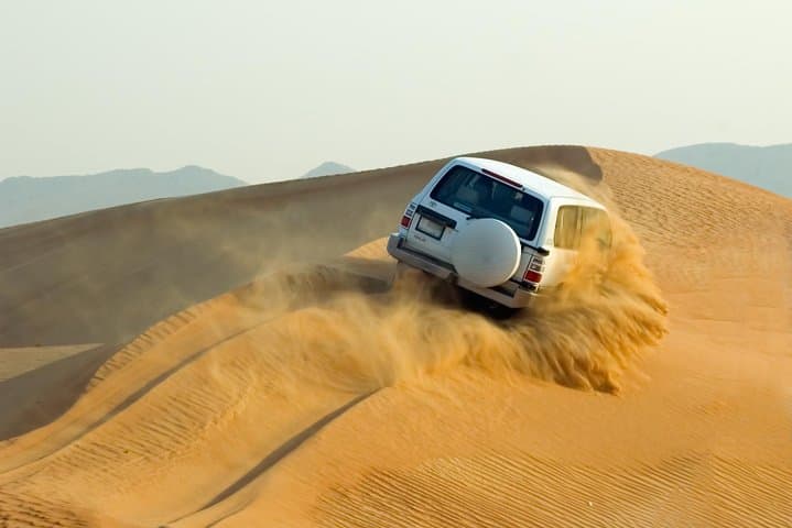 Evening Desert Safari In Dubai With Dune Bashing Ride