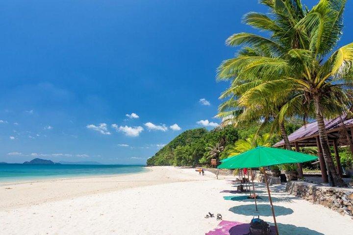 Lancha rápida VIP privada a las islas Phi Phi y Bamboo