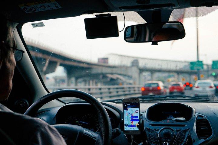 From Prague to Munich Airport - Private Transfer - punctual & friendly Driver